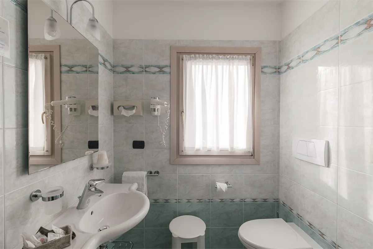 hotel-astoria-camera-con-bagno-1