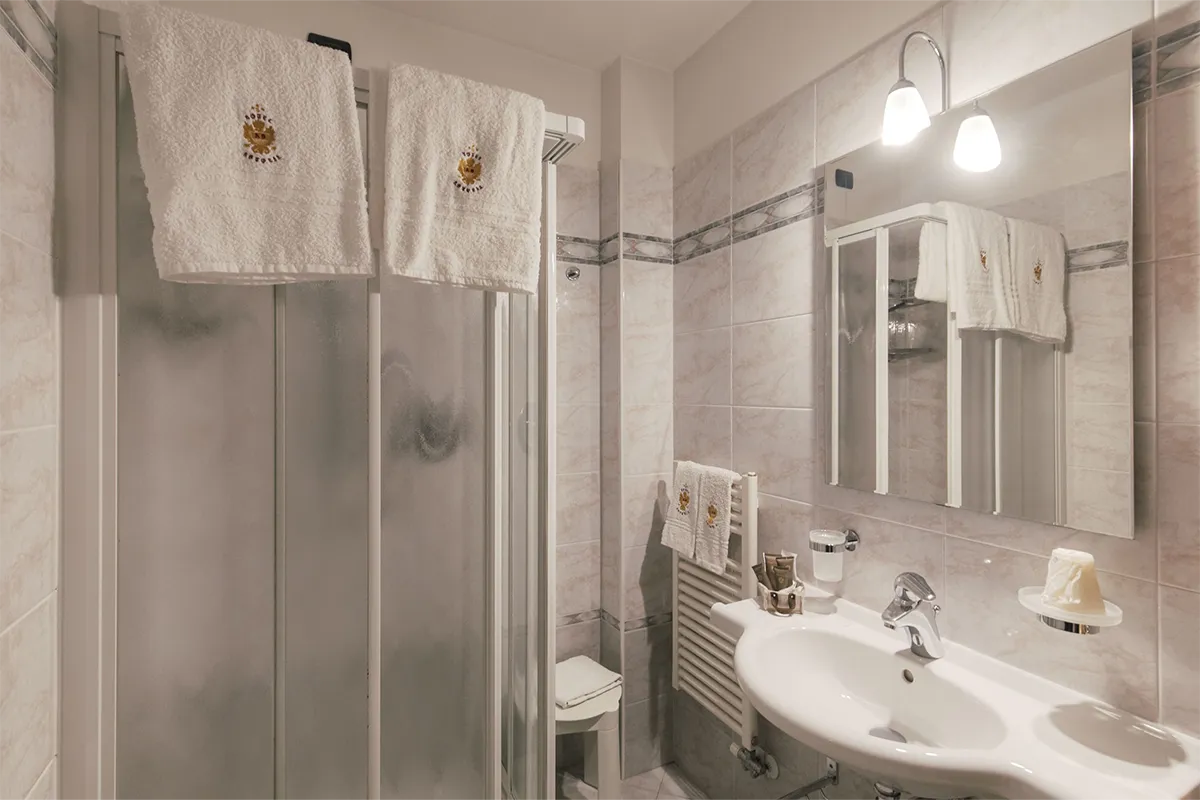 hotel-astoria-camera-con-bagno