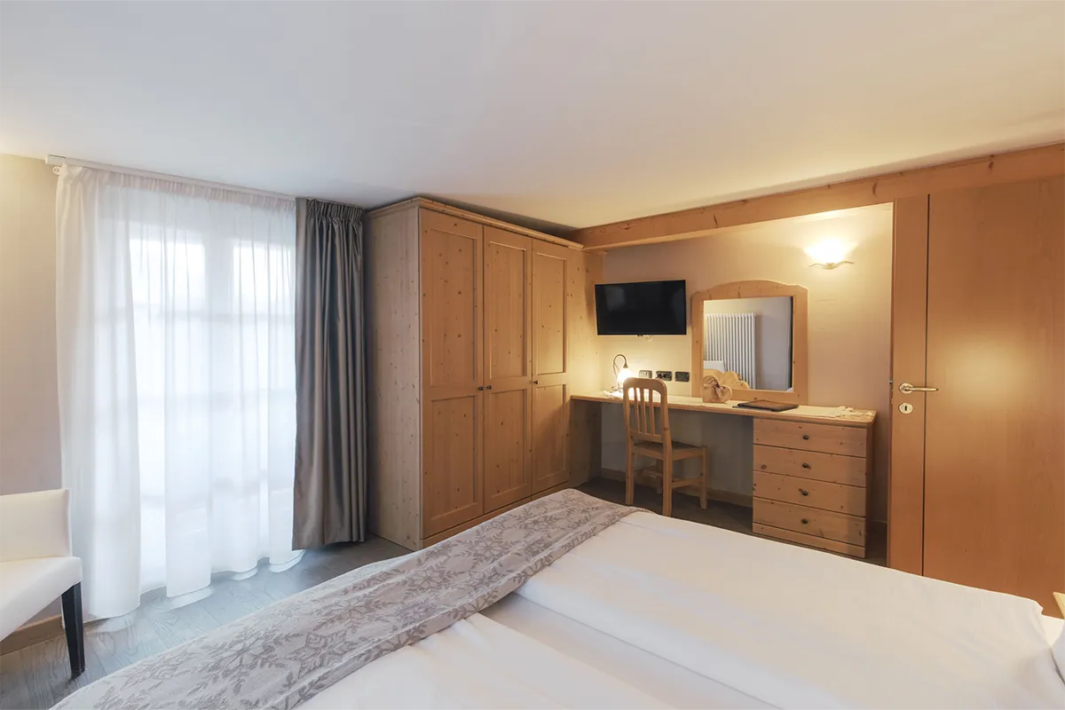hotel-astoria-idro-suite-camera