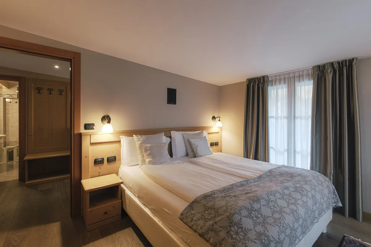 hotel-astoria-idro-suite
