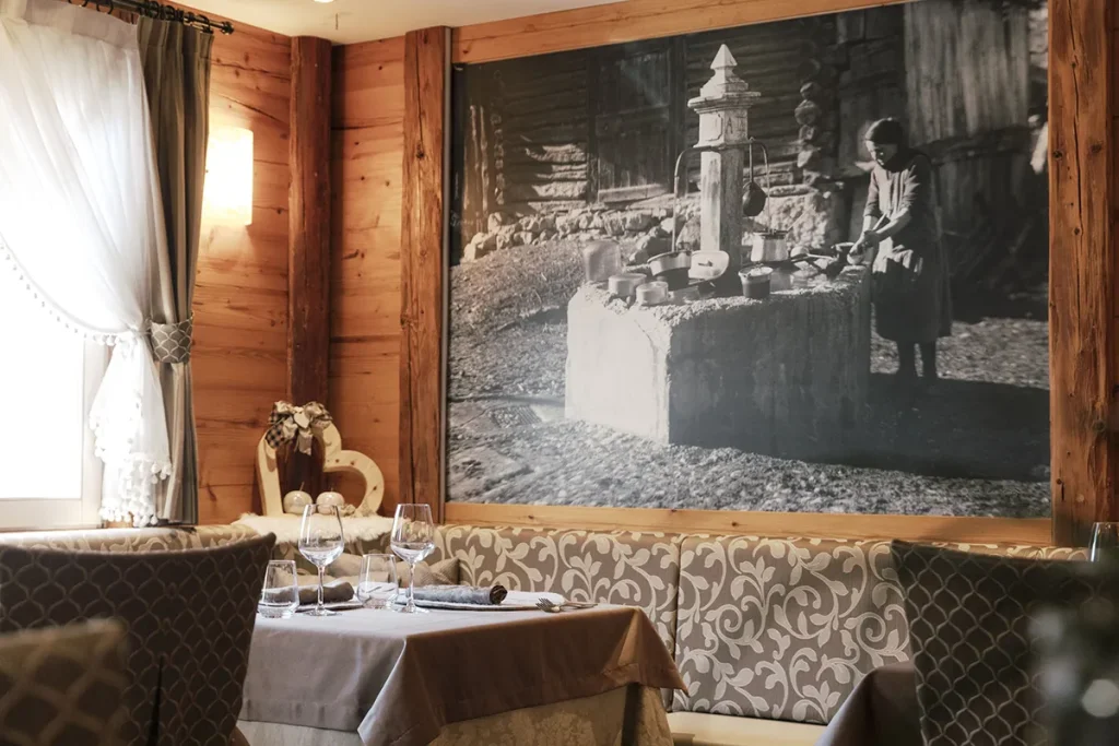sala-hotel-astoria